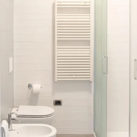 Mazzini15 Panzió Novara