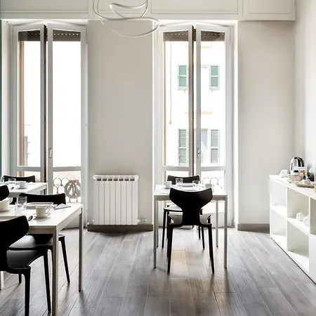 לינה וארוחת בוקר Mazzini15 3*